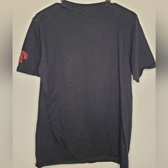 Halloween Horror Nights Universal Studios 2022 Spooky Snack Shirt Size M - Picture 2 of 4